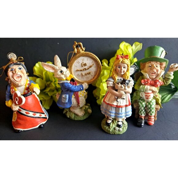 3D Alice in Wonderland Christmas Ornaments | Smithsonian - Picture 1 of 8